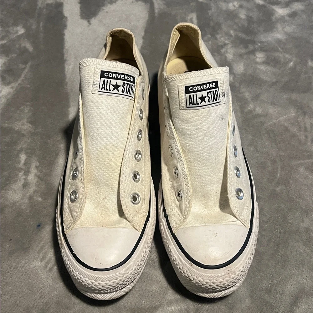 Classic Cream Canvas Platform Chuck Taylor All Stars. No laces. Used condition. - Picture 3 of 9